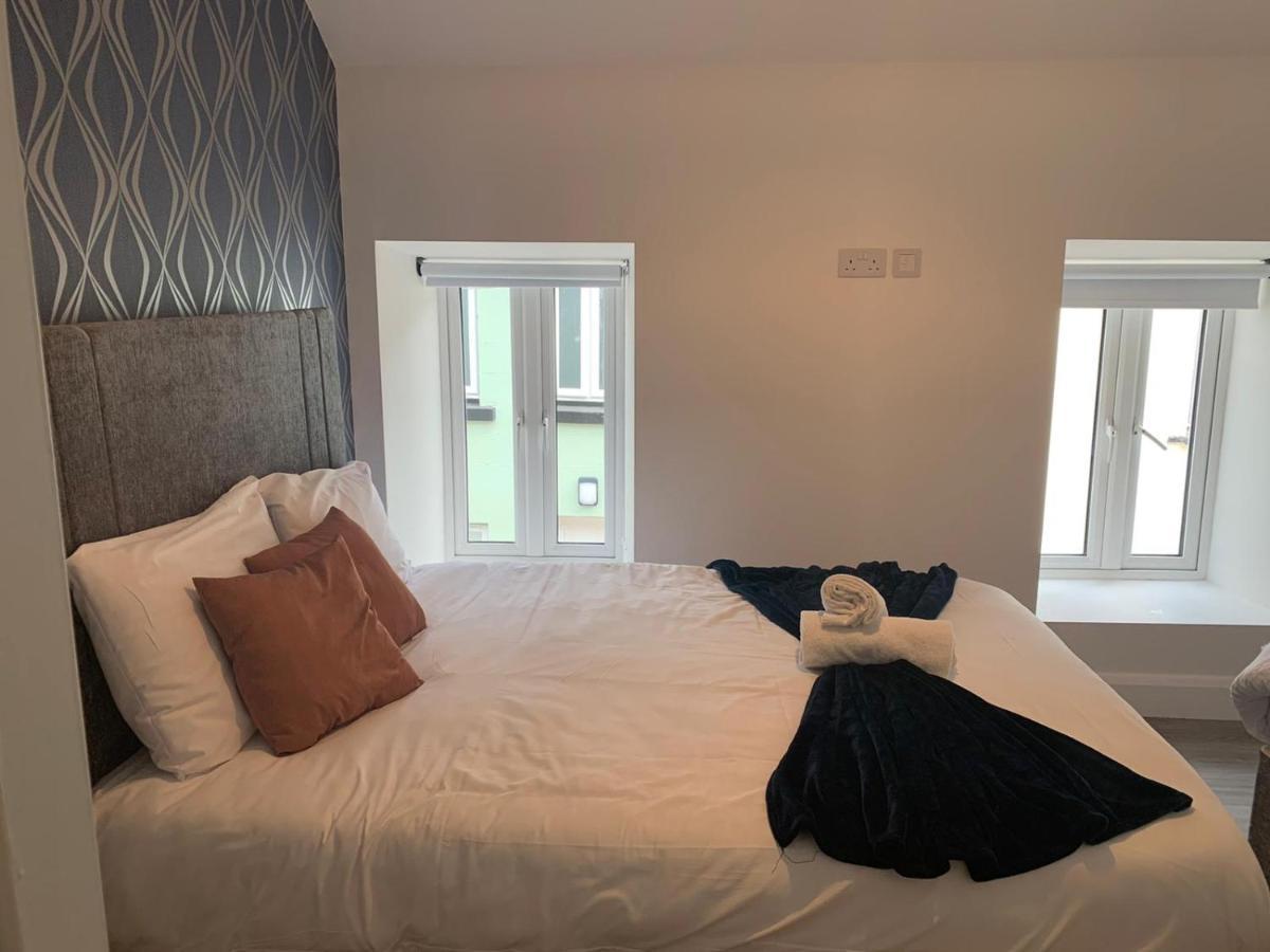Eyre Square Lane Budget Rooms 戈尔韦 外观 照片
