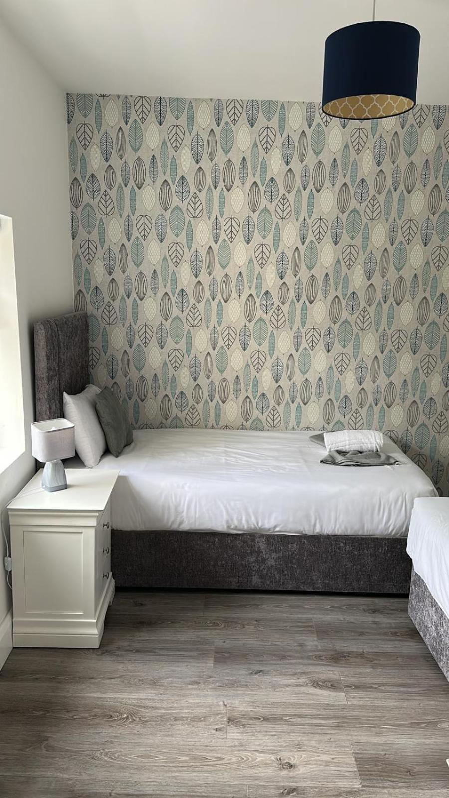 Eyre Square Lane Budget Rooms 戈尔韦 外观 照片